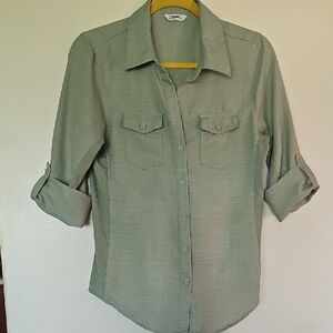 Ci Sono Light Green Woven Top In Size Large.